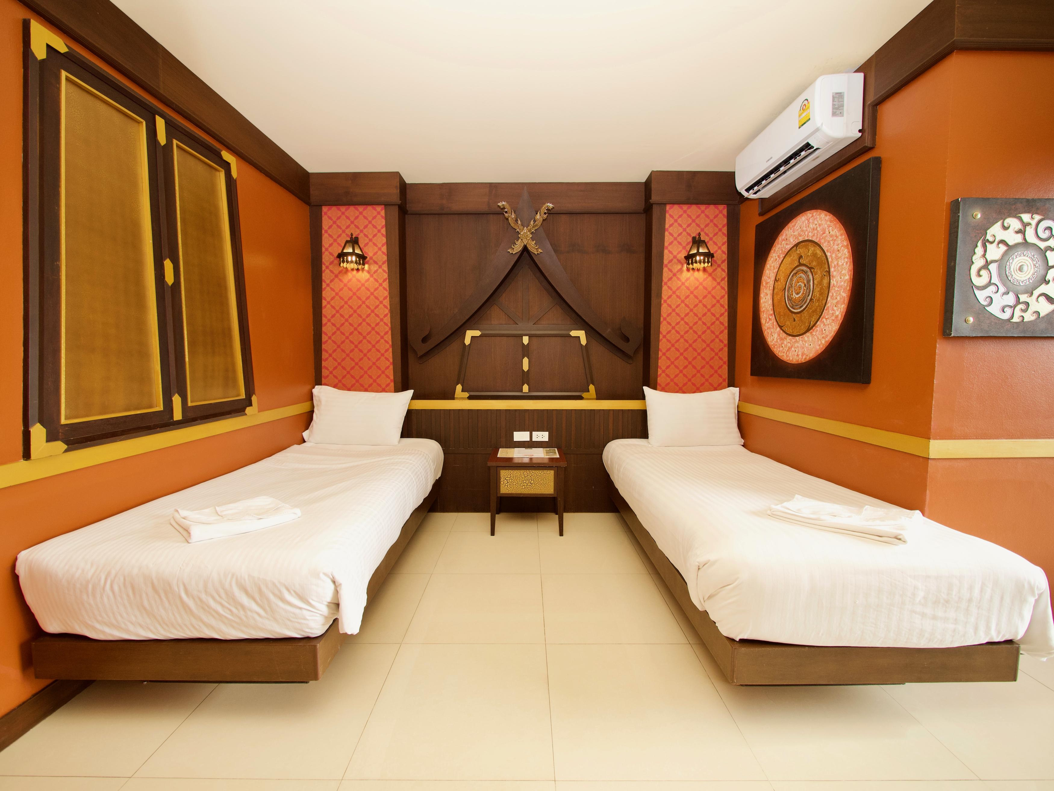 99 Residence Patong Exterior foto